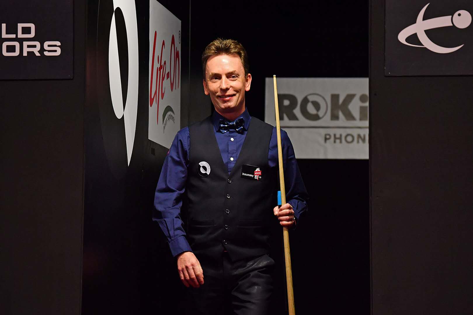 困境中保持 困境中保持